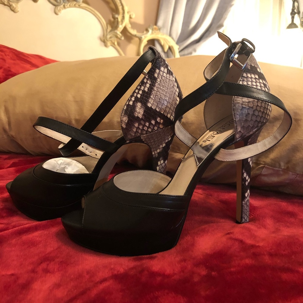 New shoes Michael Kors